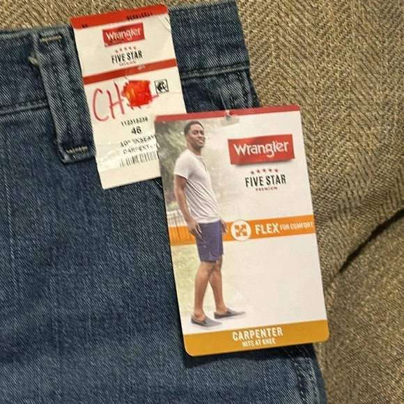 NWT wrangler five star denim men shorts 10” inseam size 46 carpenter flex - Picture 2 of 6